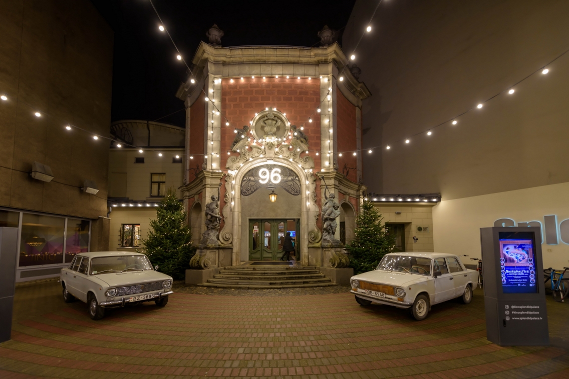 AVIS kino vakari